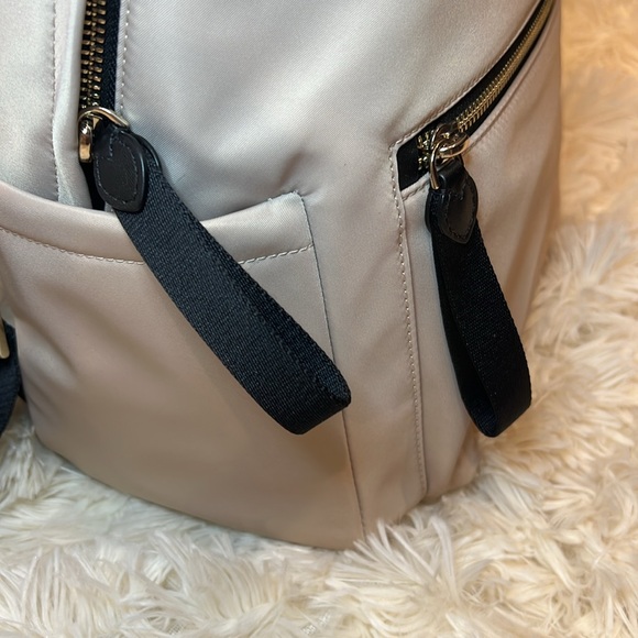 🎉Host Pick🎉Kate Spade Chelsea Large Nylon Warm Beige Backpack - Picture 5 of 15